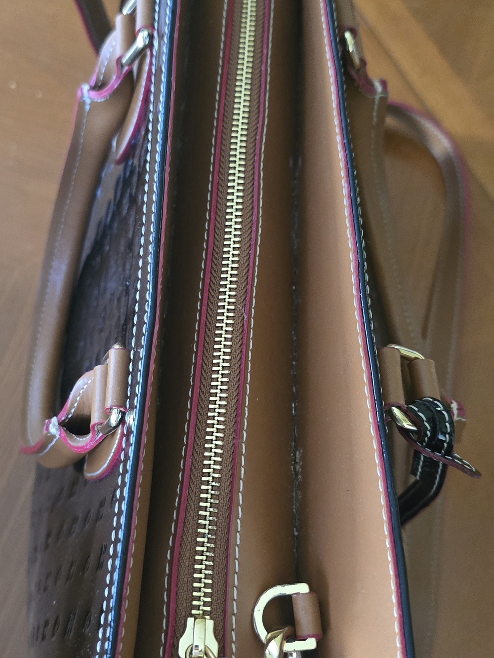 Leather - Italian Patent Tote Bag w/Tan Red Accents, Double Strap, Structured - Picture 5 of 12